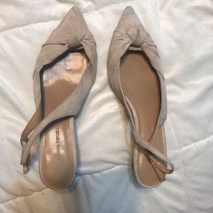 Banana Republic pointy toe heels